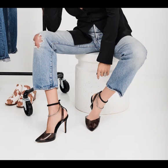 Black PCV Ankle strap with ankle chain heel - Picture 2 of 7